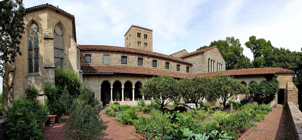 The Cloisters | Photo by Jose olivares (CC-BY-SA-3.0)